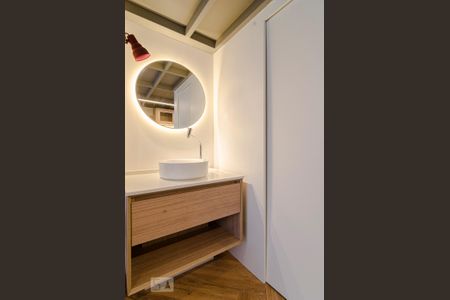 Studio para alugar com 24m², 1 quarto e sem vaga Studio para alugar com 24m², 1 quarto e sem vagaBanheiro