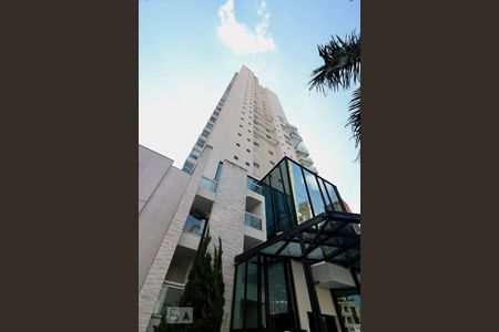 Apartamento à venda com 65m², 2 quartos e 1 vagaFachada