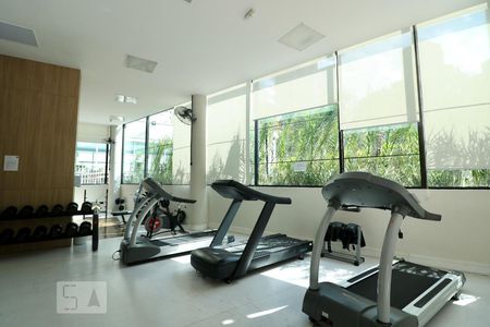 Apartamento à venda com 65m², 2 quartos e 1 vagaÁrea comum - Academia