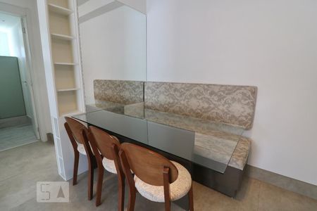 Sala de apartamento à venda com 2 quartos, 65m² em Centro, São Paulo