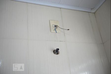 Banheiro de casa de condomínio para alugar com 1 quarto, 56m² em Niterói, Canoas