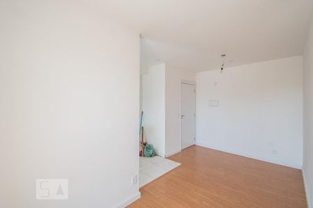 Sala de apartamento para alugar com 2 quartos, 48m² em Cambuci, São Paulo