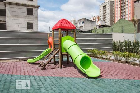 Apartamento à venda com 48m², 2 quartos e 1 vagaÁrea Comum - Playground