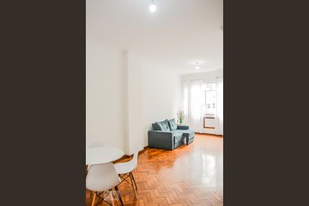 Apartamento para alugar com 88m², 2 quartos e 1 vagaSala 
