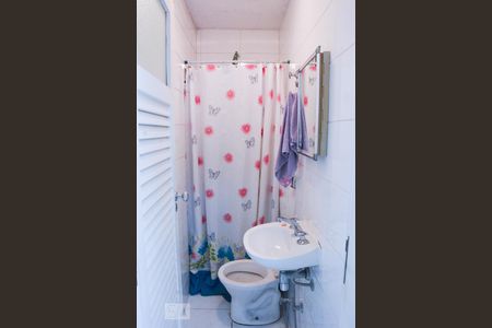 Apartamento à venda com 185m², 4 quartos e 3 vagasBanheiro de Serviço