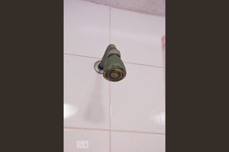 Apartamento à venda com 185m², 4 quartos e 3 vagasBanheiro de Serviço- Chuveiro