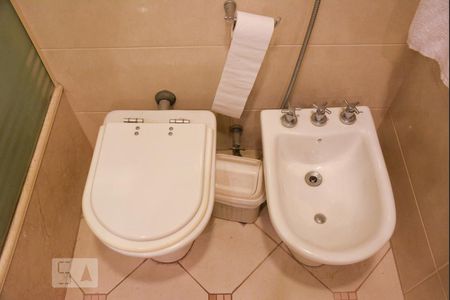 Apartamento à venda com 185m², 4 quartos e 3 vagasBanheiro Social 1