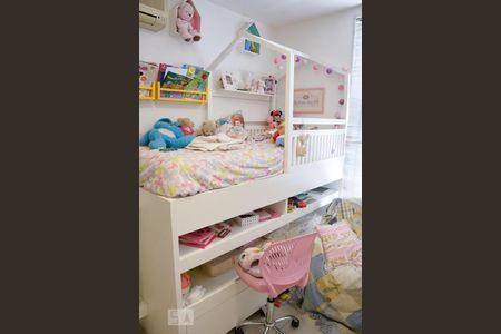 Apartamento à venda com 185m², 4 quartos e 3 vagasQuarto 3