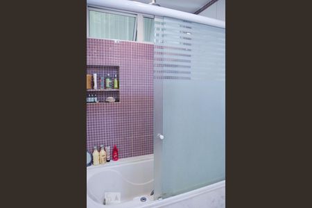 Apartamento à venda com 185m², 4 quartos e 3 vagasBanheiro da Suíte