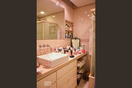 Apartamento à venda com 185m², 4 quartos e 3 vagasBanheiro Social 1 - Pia