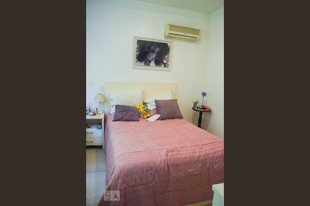 Apartamento à venda com 185m², 4 quartos e 3 vagasQuarto 1 - Suíte - Ar condicionado