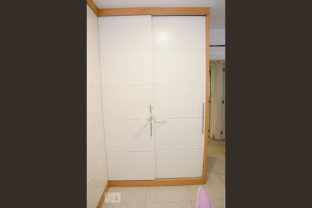 Apartamento à venda com 185m², 4 quartos e 3 vagasQuarto 3