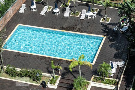 Apartamento à venda com 58m², 2 quartos e 2 vagasPiscina