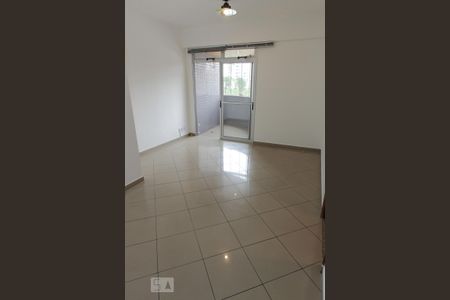 Sala de apartamento para alugar com 3 quartos, 75m² em Belvedere, Belo Horizonte