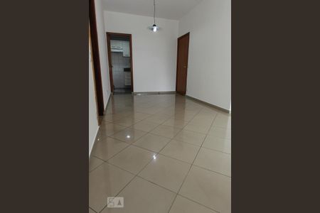 Sala de apartamento para alugar com 3 quartos, 75m² em Belvedere, Belo Horizonte