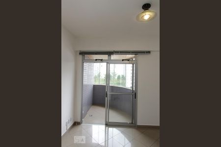 varanda de apartamento para alugar com 3 quartos, 75m² em Belvedere, Belo Horizonte