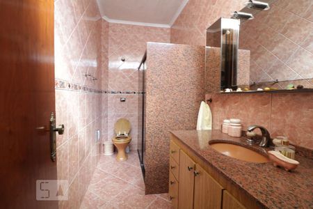 Casa à venda com 180m², 2 quartos e 2 vagasBanheiro Social