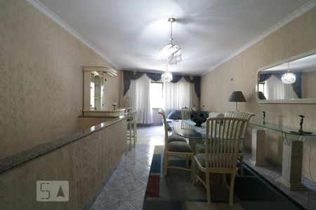 Sala de casa à venda com 2 quartos, 180m² em Cidade Mãe do Céu, São Paulo