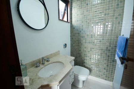 Apartamento à venda com 385m², 4 quartos e 5 vagas Apartamento à venda com 385m², 4 quartos e 5 vagasLavabo