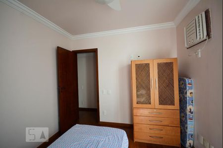Apartamento à venda com 385m², 4 quartos e 5 vagas Apartamento à venda com 385m², 4 quartos e 5 vagasQuarto 4