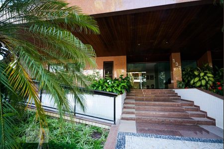 Apartamento à venda com 385m², 4 quartos e 5 vagas Apartamento à venda com 385m², 4 quartos e 5 vagasÁrea comum