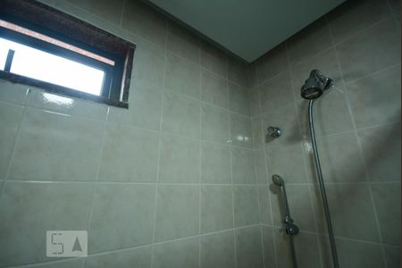 Apartamento à venda com 385m², 4 quartos e 5 vagas Apartamento à venda com 385m², 4 quartos e 5 vagasBanheiro Suíte 2