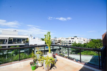 Apartamento à venda com 385m², 4 quartos e 5 vagas Apartamento à venda com 385m², 4 quartos e 5 vagasVista Varanda Frontal