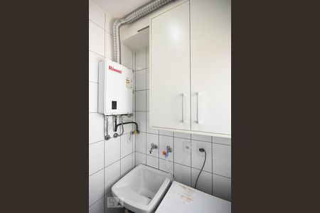 Apartamento à venda com 72m², 2 quartos e 2 vagasÁrea de serviço