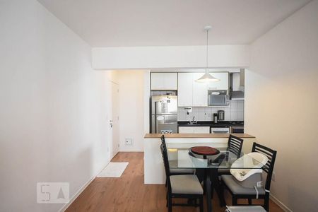 Apartamento à venda com 72m², 2 quartos e 2 vagasCozinha