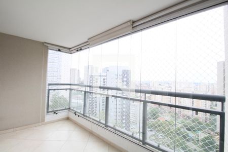 Varanda Sala de apartamento à venda com 2 quartos, 72m² em Vila Andrade, São Paulo
