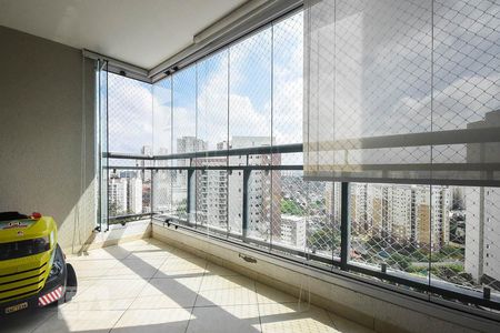 Varanda de apartamento à venda com 2 quartos, 72m² em Vila Andrade, São Paulo