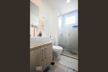 Apartamento à venda com 72m², 2 quartos e 2 vagasBanheiro suíte