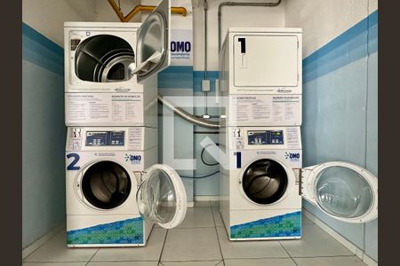 Apartamento para alugar com 82m², 2 quartos e 1 vagaÁrea Comum - Lavanderia