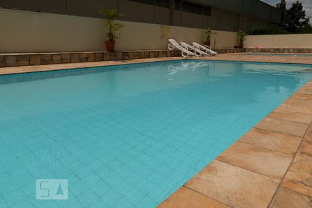 Apartamento para alugar com 57m², 2 quartos e 1 vagaPiscina