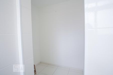 Área de serviço de apartamento para alugar com 2 quartos, 62m² em Santa Teresinha, São Paulo