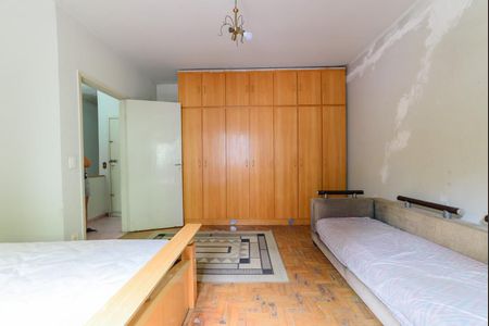 Casa à venda com 400m², 2 quartos e 2 vagasQuarto 2