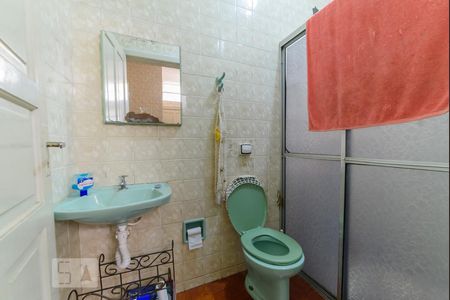 Casa à venda com 400m², 2 quartos e 2 vagasBanheiro Social