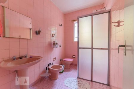 Casa à venda com 400m², 2 quartos e 2 vagasBanheiro