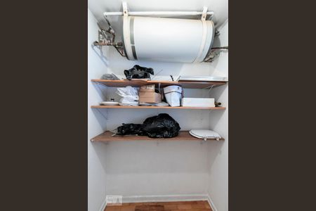 Apartamento para alugar com 103m², 3 quartos e 2 vagasÁrea de Serviço - quarto