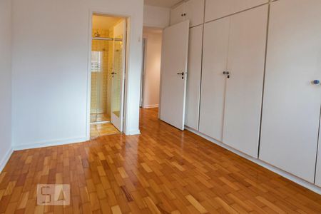 Suíte de apartamento para alugar com 3 quartos, 103m² em Itaim Bibi, São Paulo