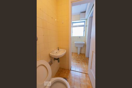 Apartamento para alugar com 103m², 3 quartos e 2 vagasÁrea de Serviço - banheiro