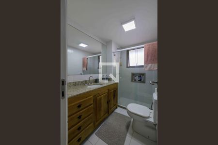 Apartamento à venda com 83m², 2 quartos e 1 vagaBanheiro Suíte