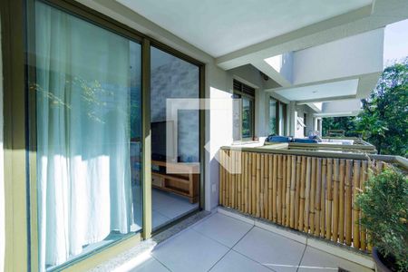 Apartamento à venda com 83m², 2 quartos e 1 vagaVaranda
