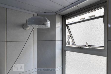 Apartamento para alugar com 80m², 2 quartos e 1 vaga Apartamento para alugar com 80m², 2 quartos e 1 vagaBanheiro