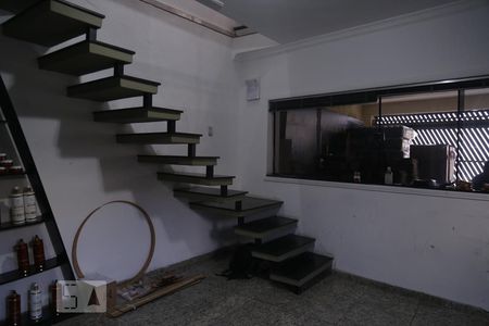 Sala de casa à venda com 5 quartos, 150m² em Vila Sílvia, São Paulo