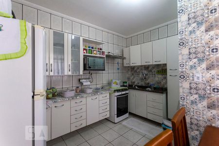 Apartamento à venda com 73m², 2 quartos e sem vagaCozinha