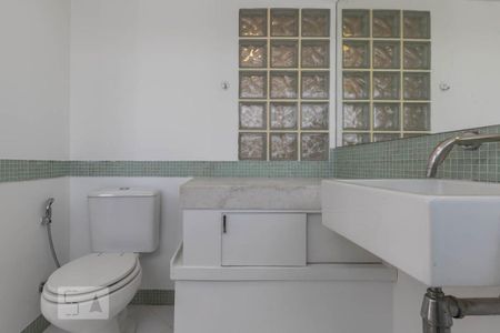 Apartamento à venda com 90m², 1 quarto e 1 vagaBanheiro Suite