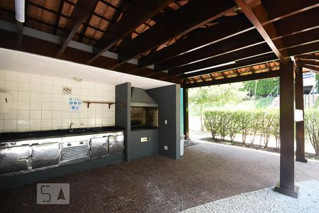 Apartamento à venda com 142m², 3 quartos e 2 vagasChurrasqueira