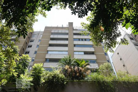 Apartamento à venda com 142m², 3 quartos e 2 vagasFachada