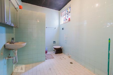 Banheiro de casa para alugar com 8 quartos, 260m² em Barra, Salvador